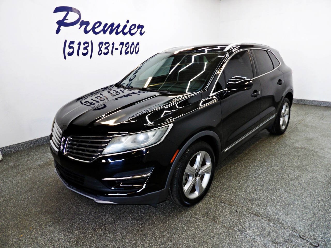 Used 2018 Lincoln MKC Premiere FWD image 1