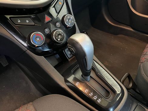Used 2017 Chevrolet Sonic LT w/ True North Edition FWD image 10