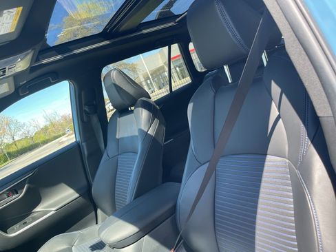 Used 2023 Toyota RAV4 XSE image 9