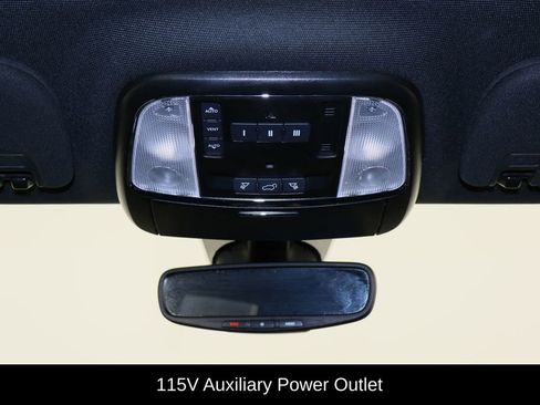 Used 2020 Jeep Grand Cherokee Altitude image 25