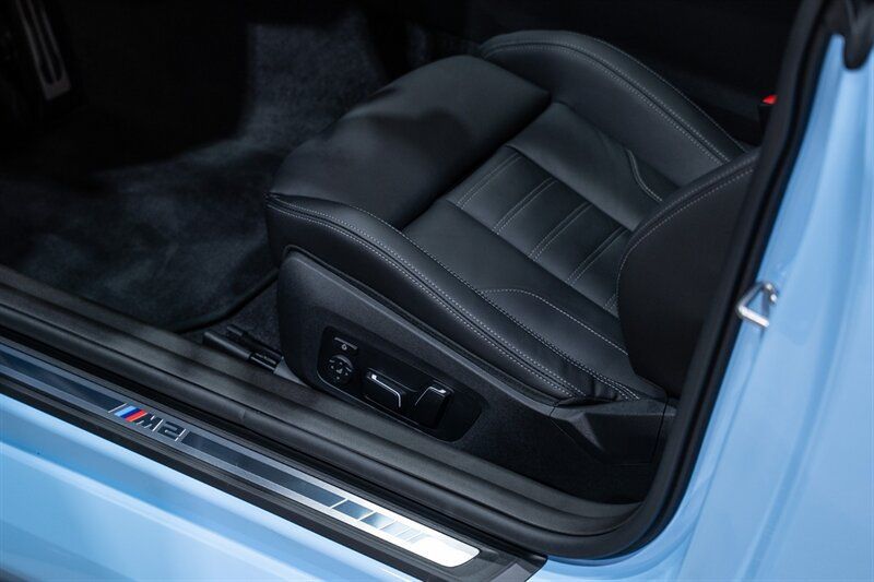 Used 2025 BMW M2 RWD image 26