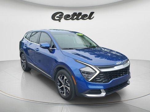 Used 2024 Kia Sportage EX FWD image 3