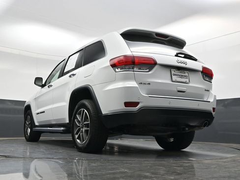 Used 2021 Jeep Grand Cherokee Limited AWD/4WD image 38