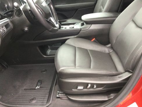 Used 2024 Cadillac XT6 Premium Luxury w/ LPO, Floor Liner Package AWD/4WD image 15