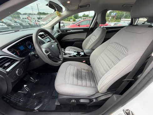 Used 2016 Ford Fusion S FWD image 19