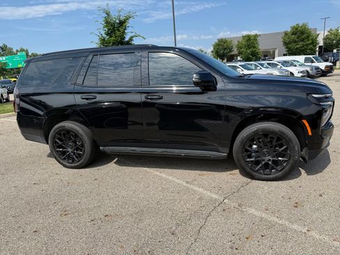 Used 2025 Chevrolet Tahoe RST w/ Comfort Package AWD/4WD image 4