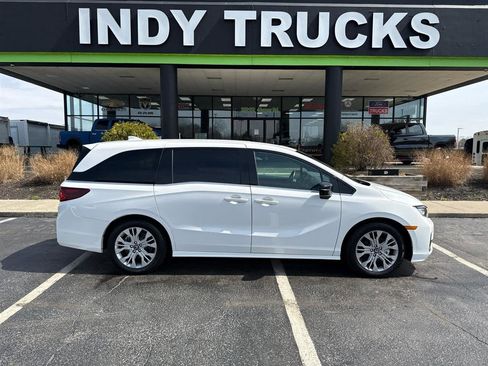 Used 2025 Honda Odyssey Sport-L image 1