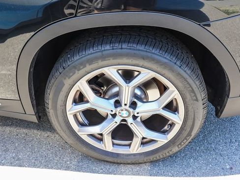 Used 2023 BMW X3 sDrive30i w/ Premium Package RWD image 7