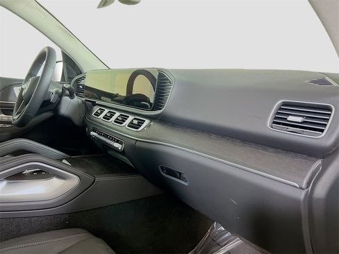 New 2026 Mercedes-Benz GLE 350 4MATIC image 33