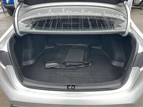 Used 2022 Toyota Corolla SE image 36