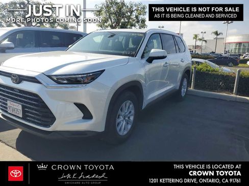Certified 2025 Toyota Grand Highlander FWD image 1