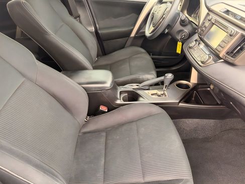 Used 2013 Toyota RAV4 XLE image 11