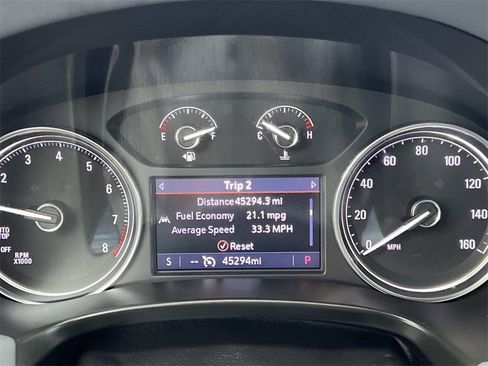 Certified 2023 Buick Enclave Essence image 18