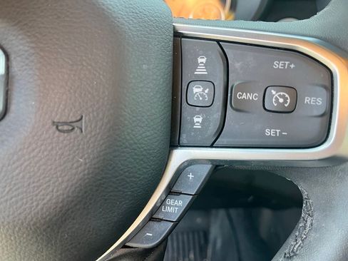 Used 2025 RAM 1500 Lone Star AWD/4WD image 29