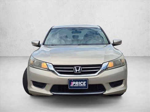 Used 2013 Honda Accord LX image 2