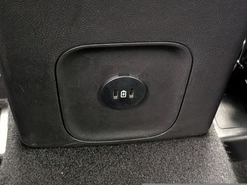 Used 2025 Ford Escape ST-Line image 14