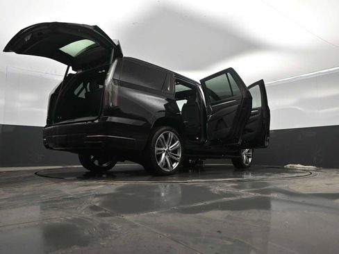 Used 2025 Cadillac Escalade Sport w/ Touring Package image 46