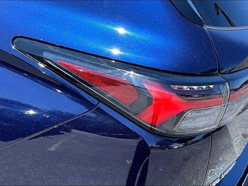 Used 2025 Mitsubishi Outlander SE AWD/4WD image 23