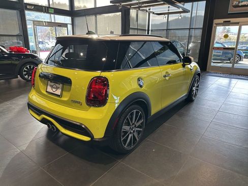 Used 2023 MINI Cooper S image 5