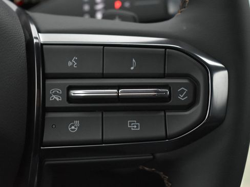 New 2026 GMC Terrain AT4 w/ LPO, Floor Liner Package image 22