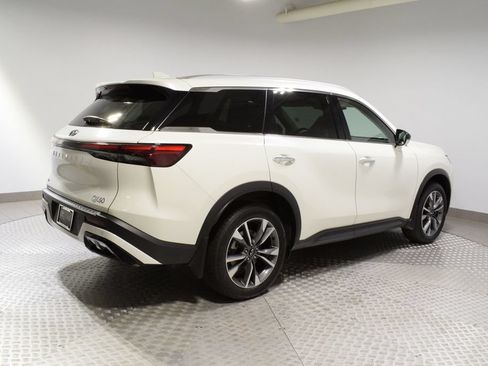 Certified 2023 INFINITI QX60 Luxe w/ Performance Audio Package AWD/4WD image 12