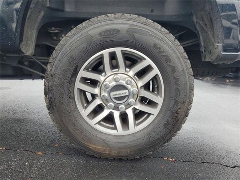 Used 2018 Ford F250 Lariat w/ Lariat Ultimate Package image 7