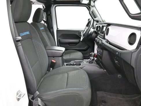Used 2021 Jeep Wrangler Unlimited Sport AWD/4WD image 27