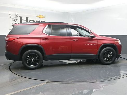 Used 2020 Chevrolet Traverse LT FWD image 38