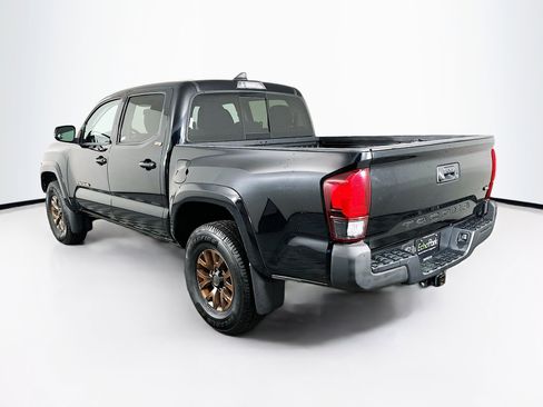 Used 2019 Toyota Tacoma SR5 image 5