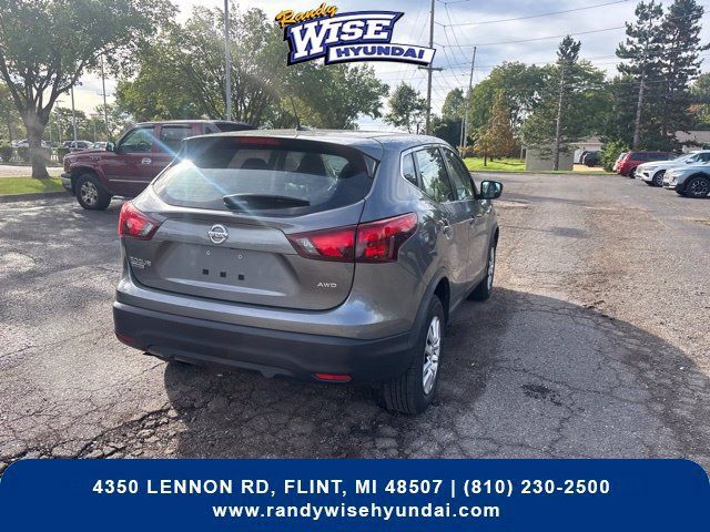 Used 2019 Nissan Rogue Sport S AWD/4WD image 8