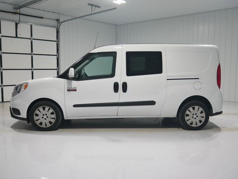 Used 2019 RAM ProMaster City Tradesman SLT image 8