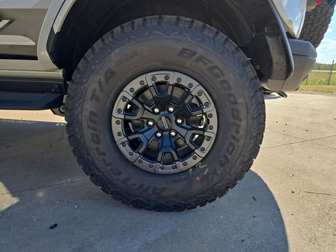 New 2025 Ford Bronco Raptor w/ Interior Carbon Fiber Pack AWD/4WD image 28