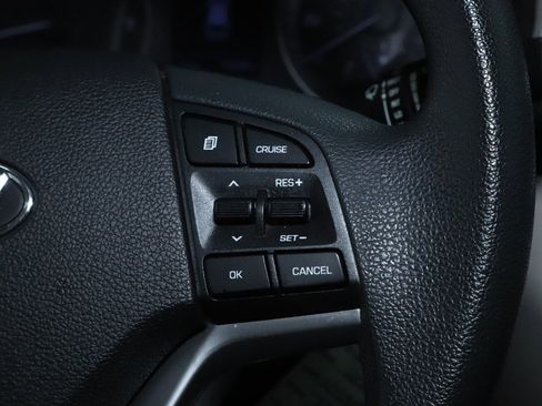 Used 2020 Hyundai Tucson SE image 23