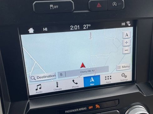 Used 2018 Ford F150 Lariat w/ Equipment Group 502A Luxury image 14