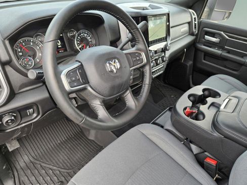 New 2024 RAM 2500 Big Horn w/ Bed Utility Group image 28