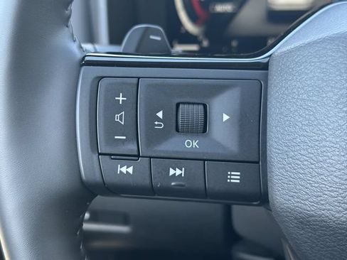 Certified 2025 Nissan Rogue SL w/ Tech Package AWD/4WD image 27