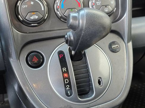 Used 2005 Honda Element EX image 23