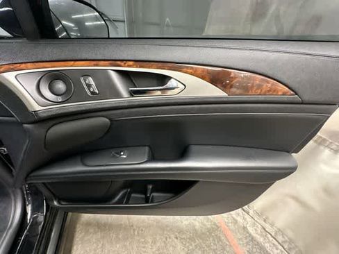 Used 2020 Lincoln MKZ Reserve w/ Elements Package AWD/4WD image 25