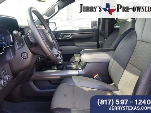 Used 2024 Chevrolet Silverado 1500 ZR2 w/ Technology Package AWD/4WD image 19