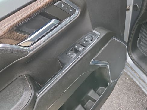 Certified 2024 Chevrolet Silverado 1500 RST AWD/4WD image 28