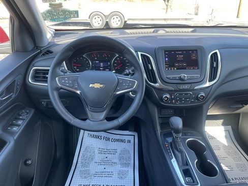 Used 2024 Chevrolet Equinox LT image 16