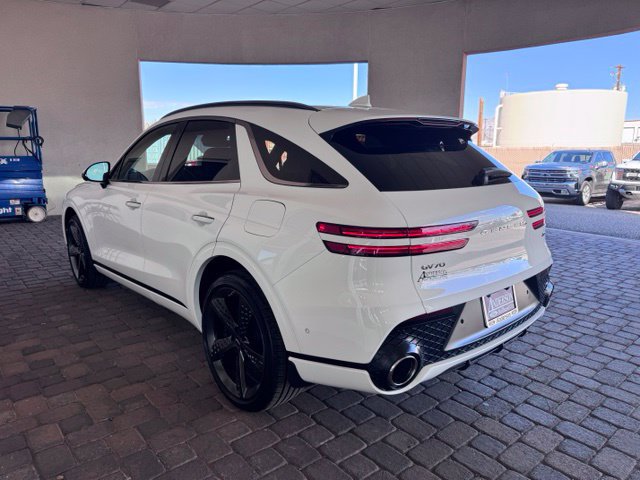 Used 2023 Genesis GV70 2.5T w/ Sport Prestige Package AWD/4WD image 3