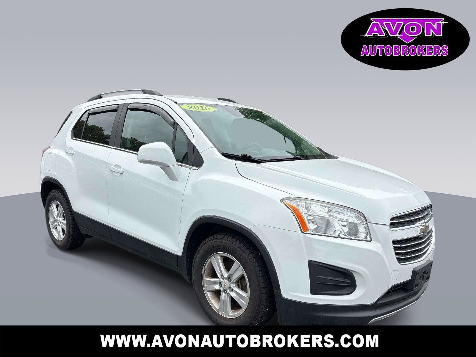 Used 2016 Chevrolet Trax LT w/ LT Convenience Package FWD image 1