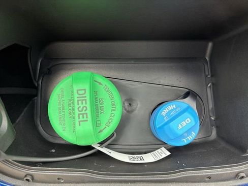 New 2026 Ford F250 King Ranch w/ FX4 Off-Road Package image 3