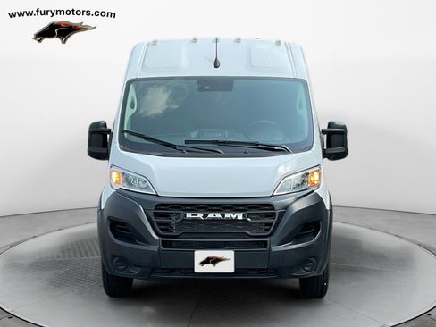 Used 2025 RAM ProMaster 2500 w/ Convenience Group image 24