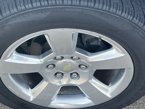 Used 2015 Chevrolet Tahoe LT image 22