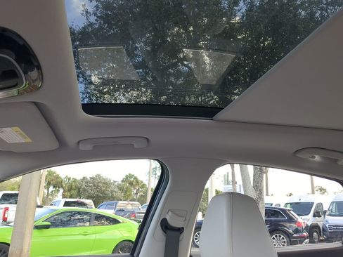 Used 2023 Hyundai Sonata Limited image 21