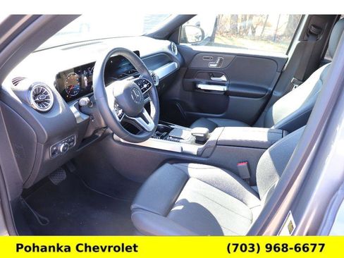 Used 2023 Mercedes-Benz GLB 250 4MATIC image 21