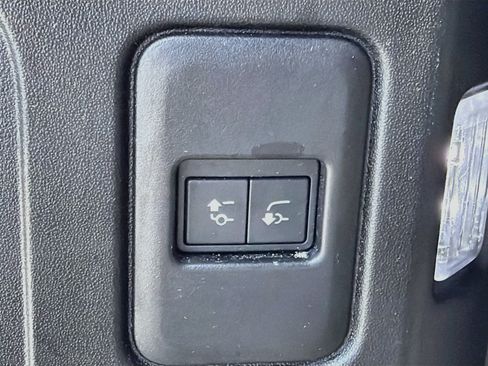 Used 2025 Land Rover Defender 130 X AWD/4WD image 13