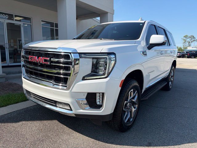 Used 2022 GMC Yukon SLT w/ SLT Premium Package RWD image 2